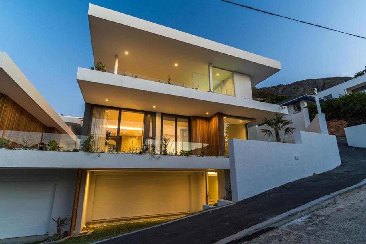 4 Bedroom Coeur De Lion Cape Town